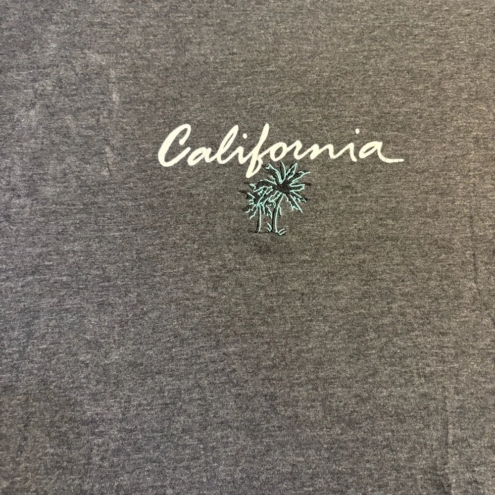🇺🇸 California Graphic Tee Large Dark Grey Camouflage Short Sleeves WXYZ Cotton